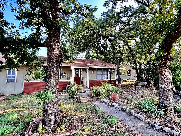 2nd image of 706 Early Blvd