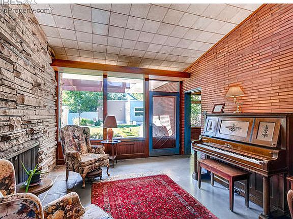 Music Room/Study