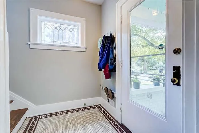 144 Deerfield Dr — Photo 5