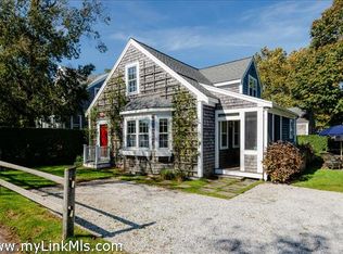 7 Grove Ln #A, Nantucket, MA 02554