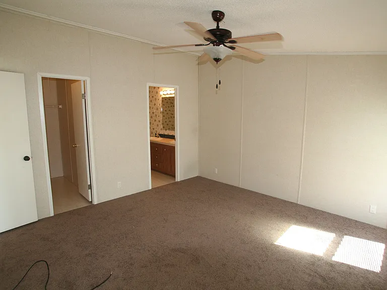 2747 Olivine St — Photo 12