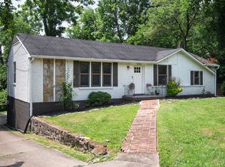 505 Harding Pl, Nashville, TN 37211