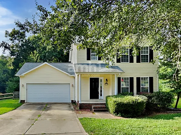 12505 Britton Wood Pl, Charlotte, NC 28278