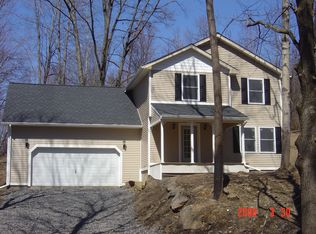 987 Center St, Nanticoke, PA 18634