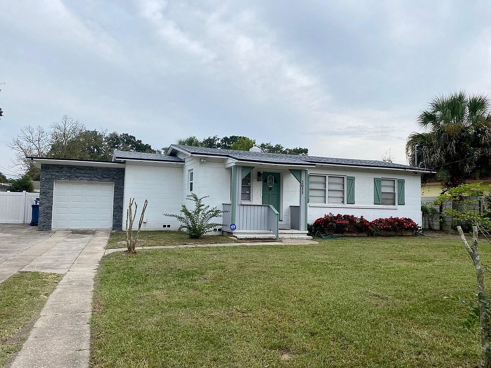 1st image of 2055 Holcroft Dr