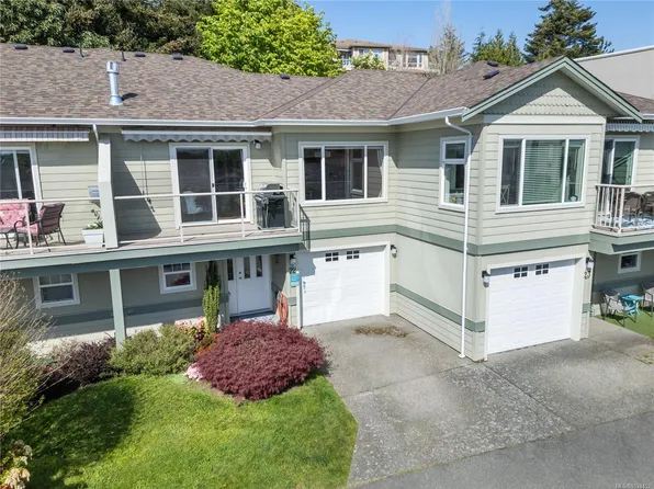 126 Hallowell Rd #22, View Royal, BC V9A 7K2
