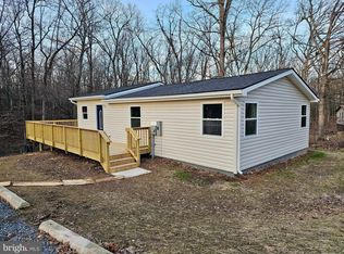 3187 Mountain Lake Rd, Hedgesville, WV