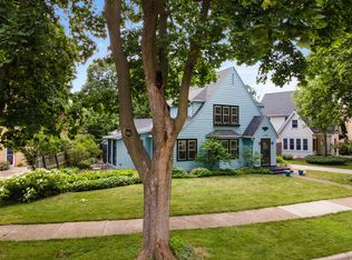 1176 Columbus Cir, Janesville, WI 53545
