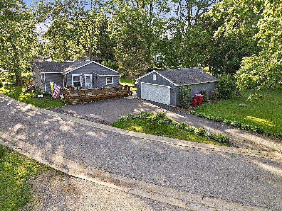 1st image of 7306 W 143rd Pl