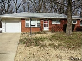 1st image of 2421 Burbeck Dr