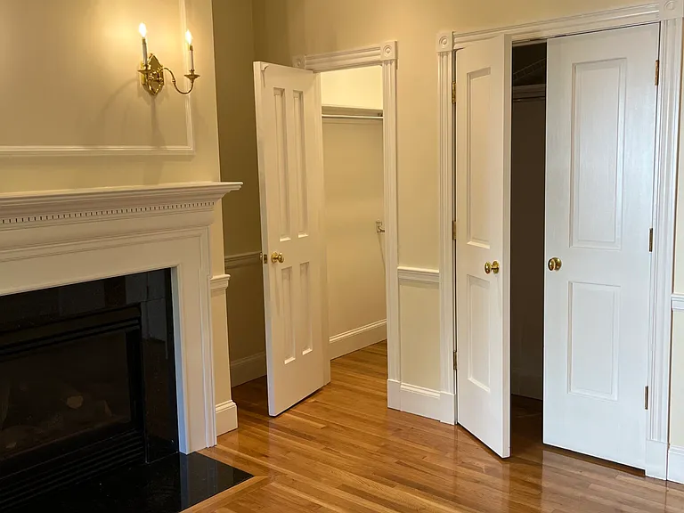 22 Beacon St #2 — Photo 6