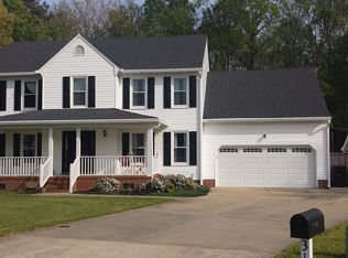 3100 Moneta Dr, Chesapeake, VA 23321