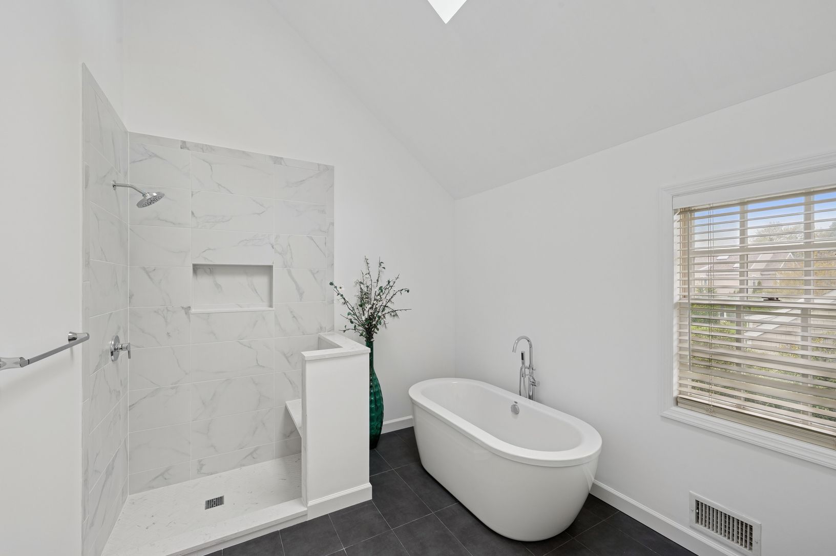 New primary suite bath