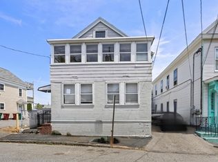34 Cedar St, Lowell, MA 01852
