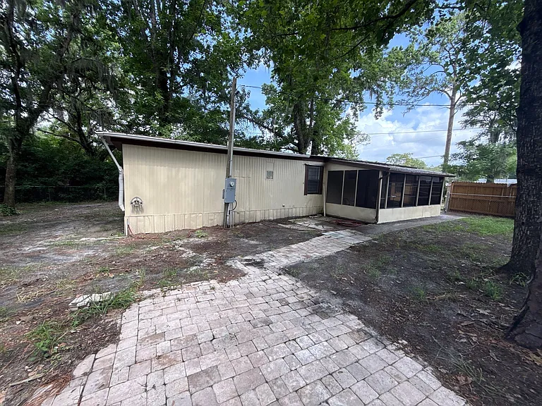 6430 W Grant St — Photo 15
