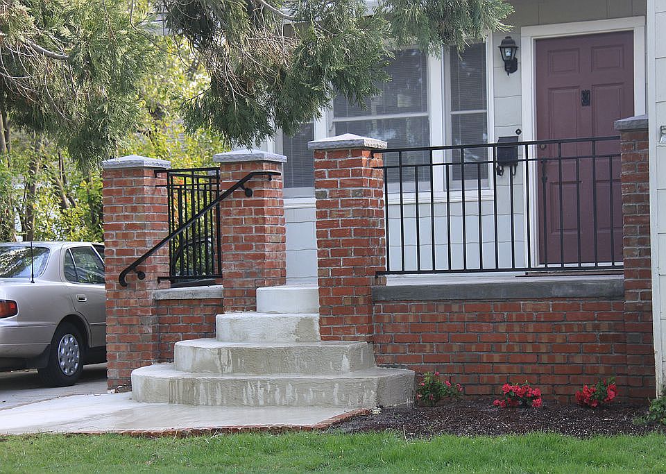2nd image of 5526 J St