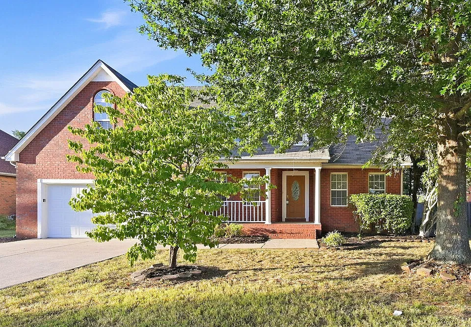 2306 Amber Glen Dr