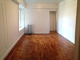 1st image of 3941 Carpenter Ave