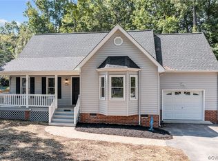 7906 Nashua Dr, Midlothian, VA 23112