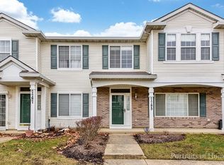 2285 Reflections Dr, Aurora, IL 60502