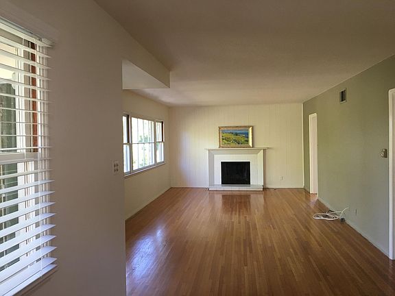 3rd image of 4308 Via Valmonte