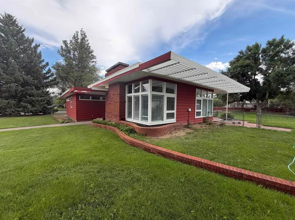 501 Circle Dr W, Cody, WY 82414