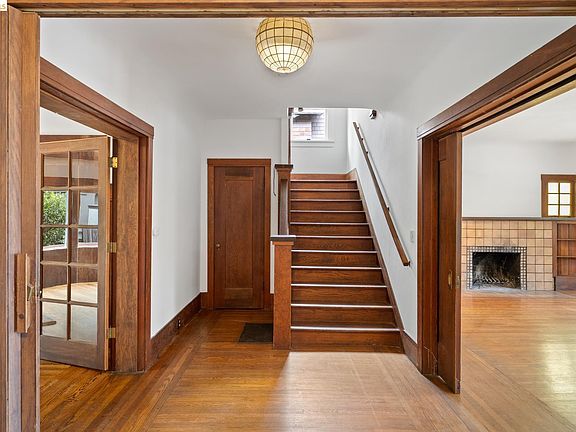3rd image of 2714 Woolsey St