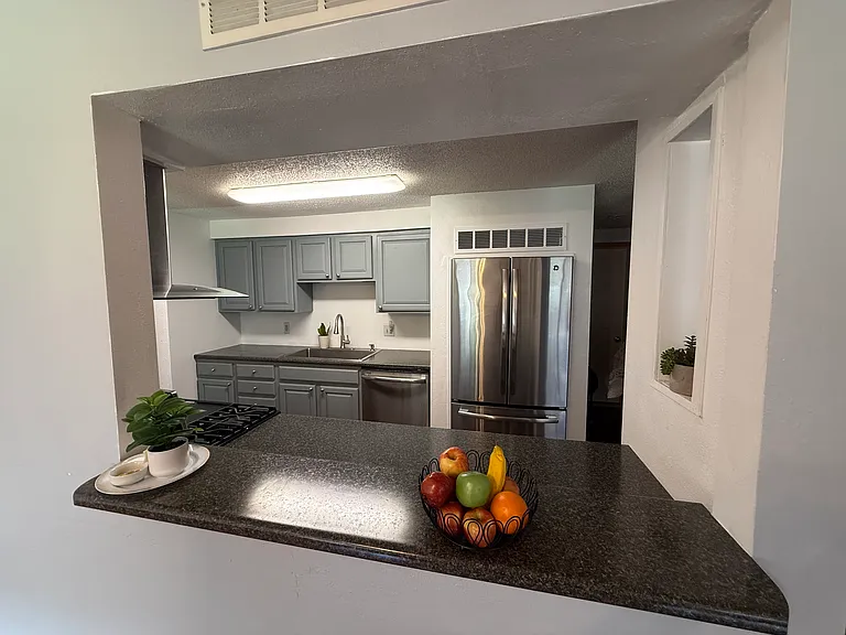 5118 Bel Aire Rd — Photo 3