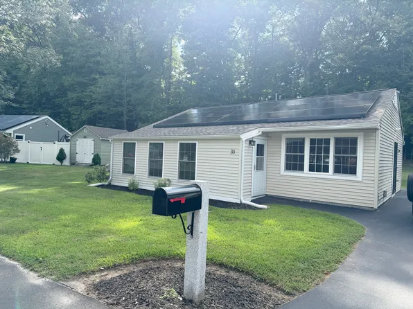 33 Sherry St, Northbridge, MA 01534