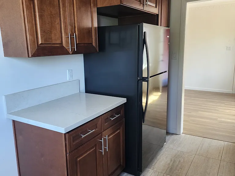 2206 1/2 N Commonwealth Ave #2206-1/2 — Photo 9