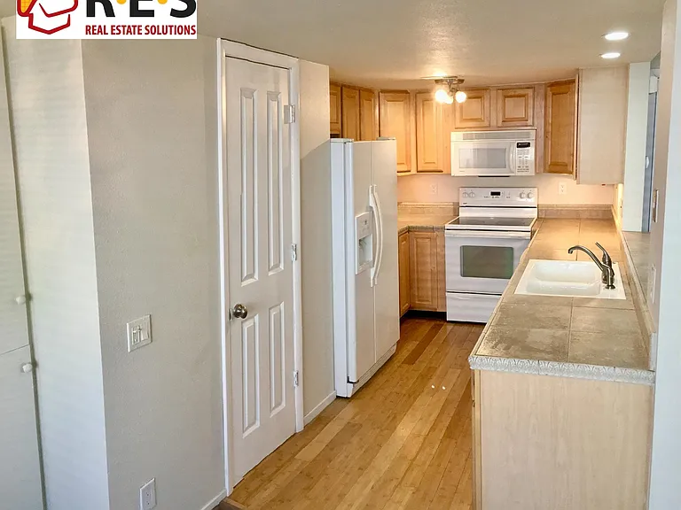 9255 E Lehigh Ave #223 — Photo 3