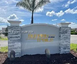4 bed, 3.0 bath, $4,350 — Photo 2
