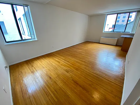 Rented by JM Preston Properties LLC | media 8