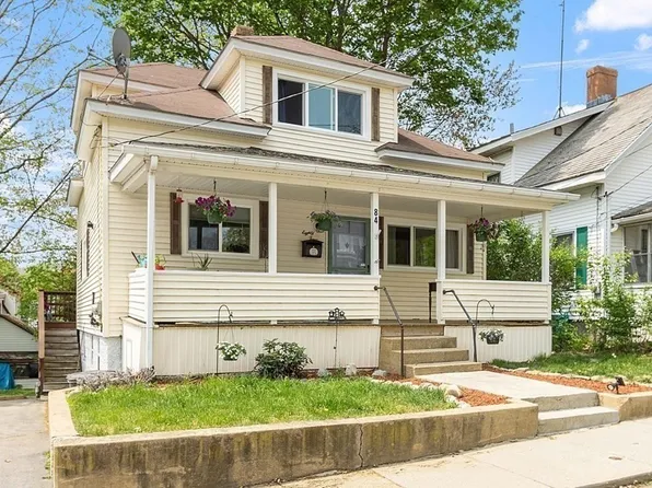 84 Euclid St, Gardner, MA 01440