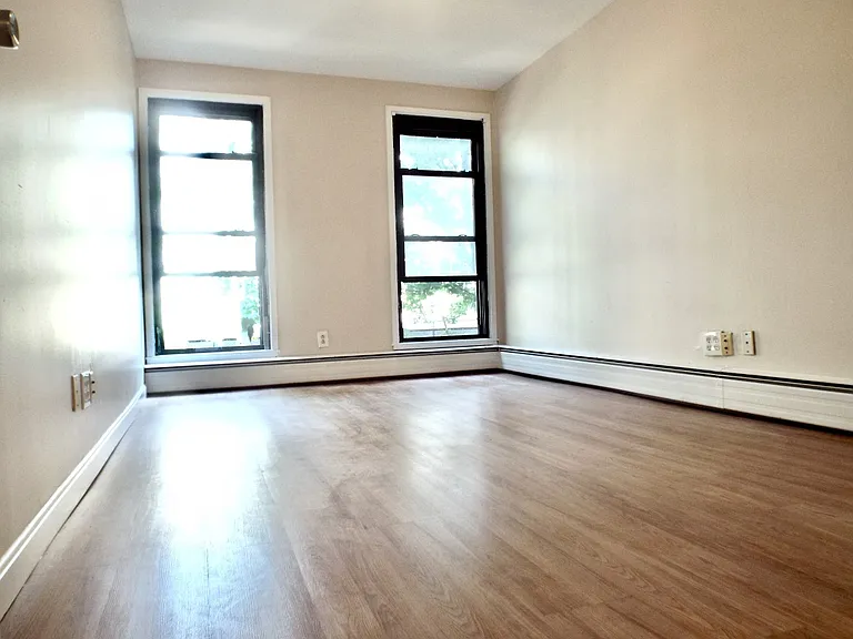32 Juniper St #98 — Photo 6