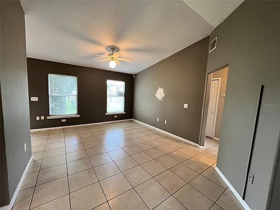 3rd image of 1709 Sail Ct