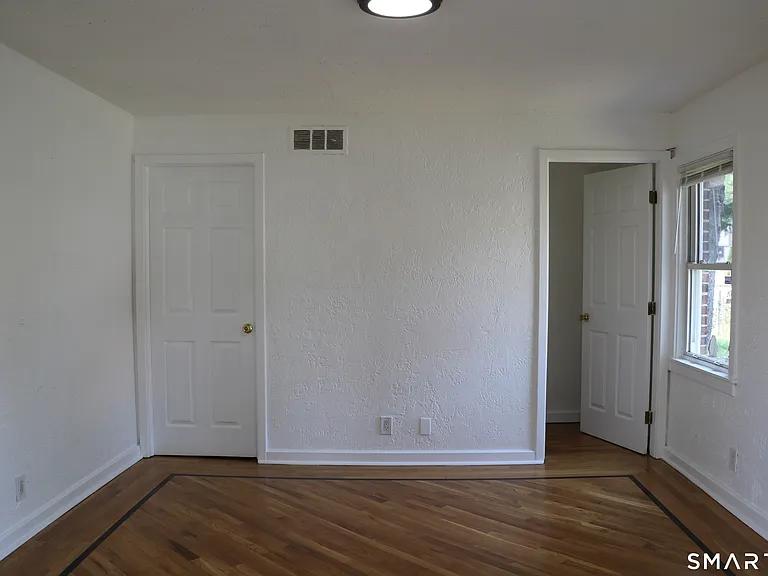 264 Pearl Harbor St — Photo 4