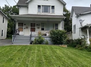 97 W Bridge St, Saugerties, NY 12477