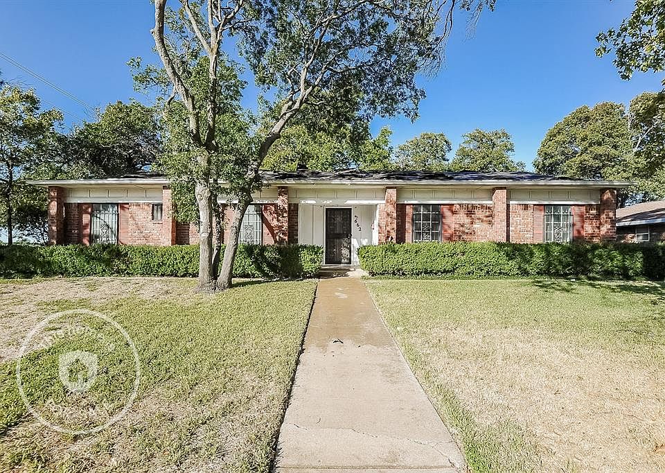 1st image of 5662 Woodway Dr