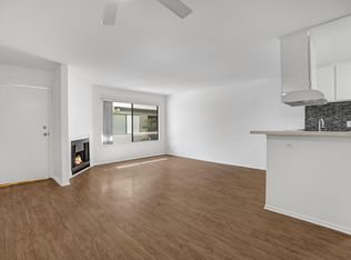 15051 Moorpark St #110, Sherman Oaks, CA 91403