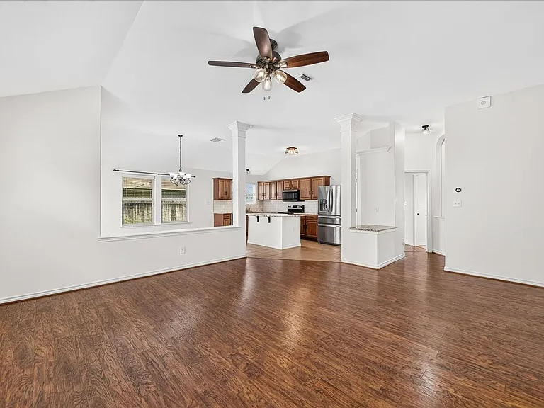 3810 Los Arroyos — Photo 16