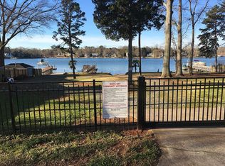 21619 Colina Dr, Cornelius, NC 28031