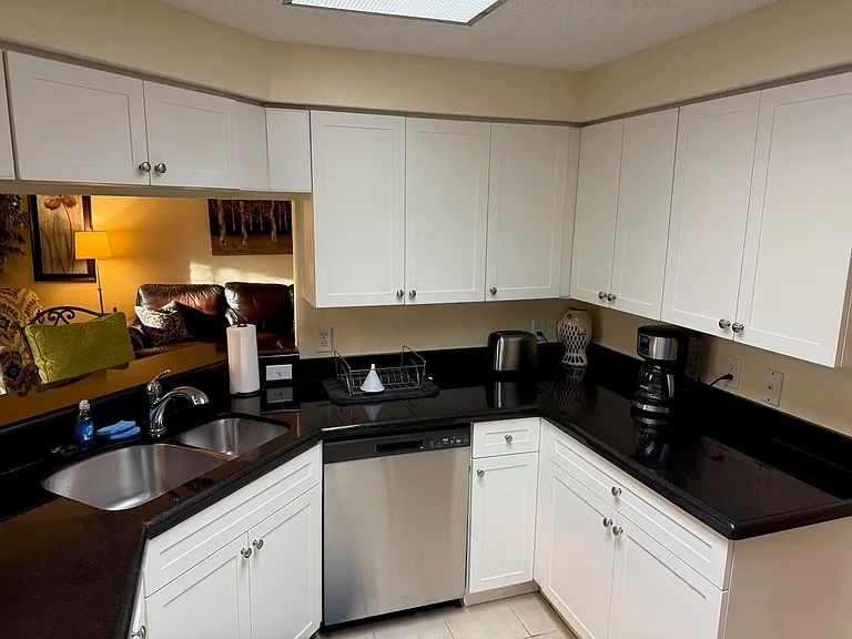 2730 Anzio Ct #305 — Photo 7