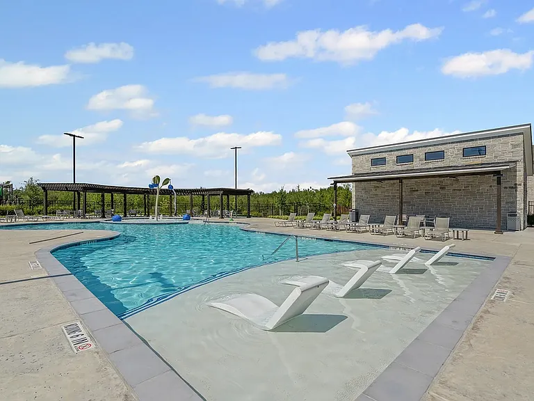 518 Willet Dr — Photo 40