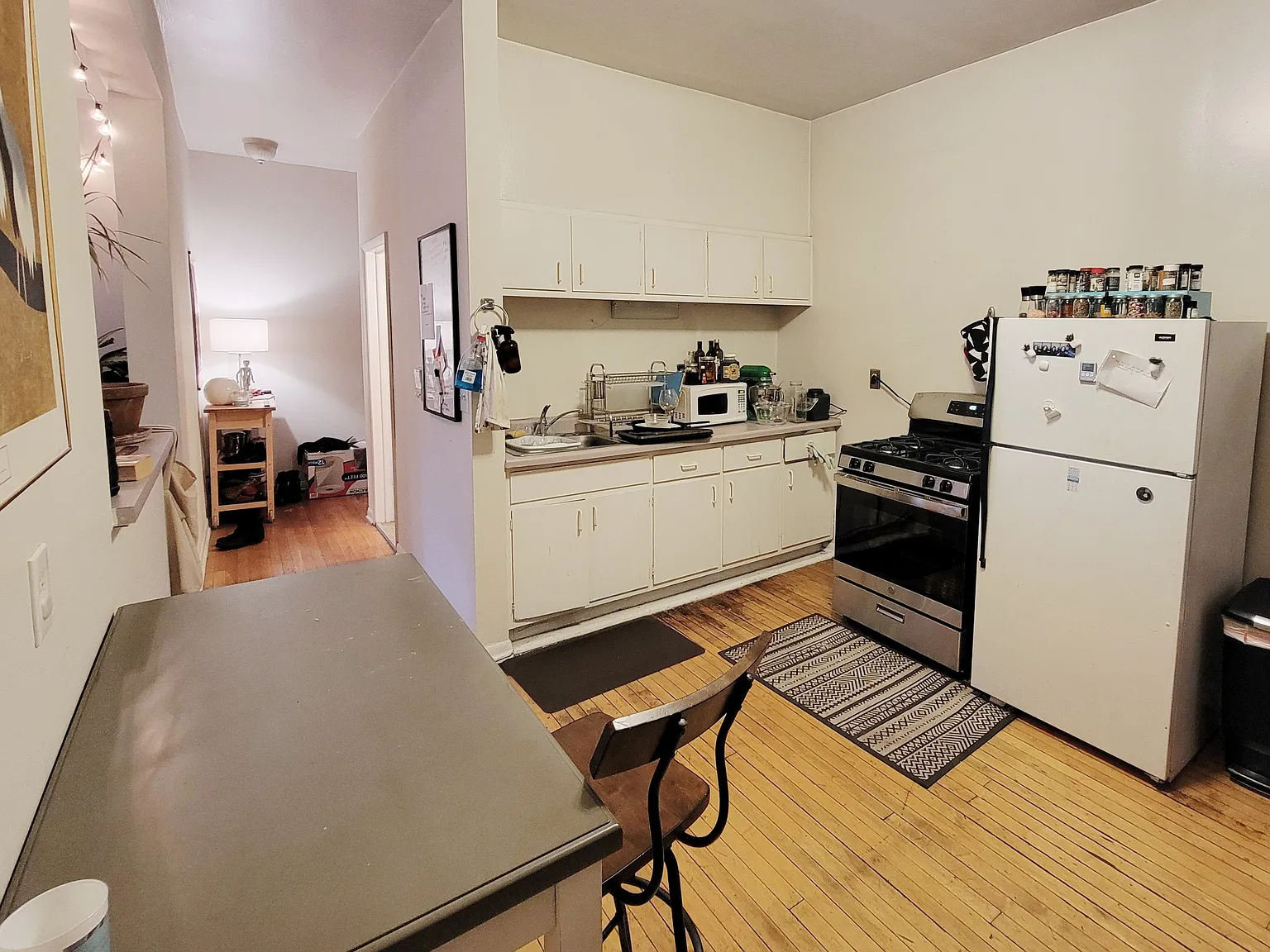 1 bed, 650 sqft, $1,995 — Photo 3