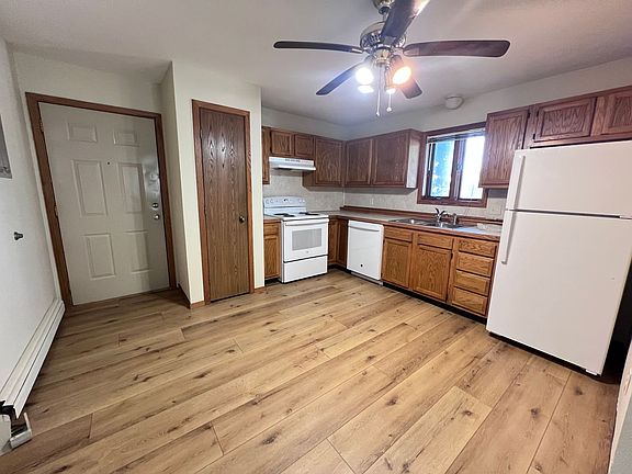5th image of 8421 Woodhaven Dr SW Unit 1A