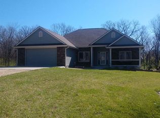 8640 NW Rochester Rd, Topeka, KS 66617