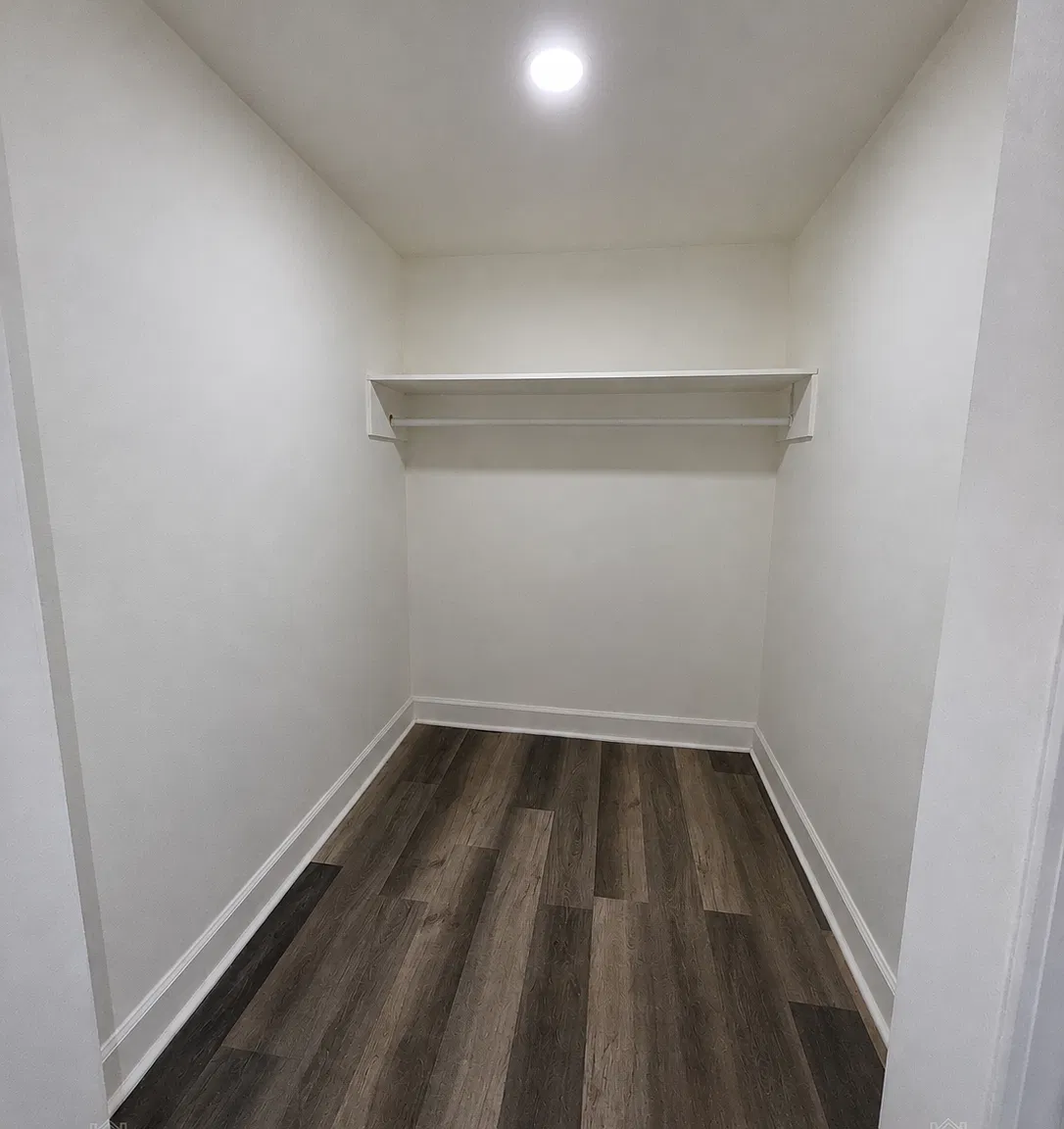 3084 Fleetwood Drive - 1 — Photo 4