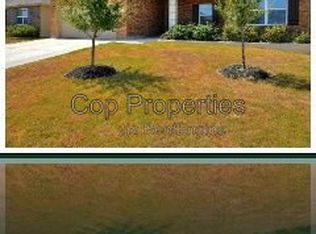 144 Fabarm Ln, New Braunfels, TX 78130
