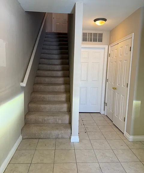 5705 Hampshire Ln — Photo 8